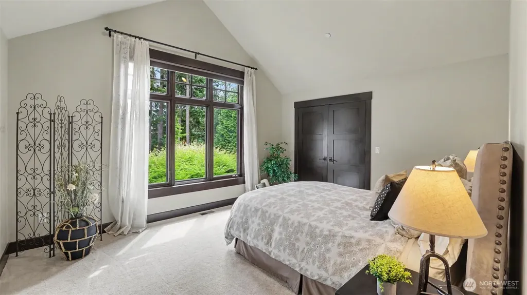 19360 163rd Court NE Woodinville WA 98072