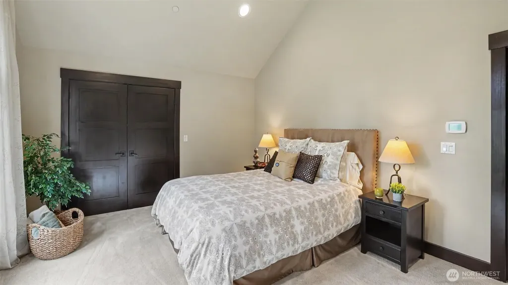19360 163rd Court NE Woodinville WA 98072