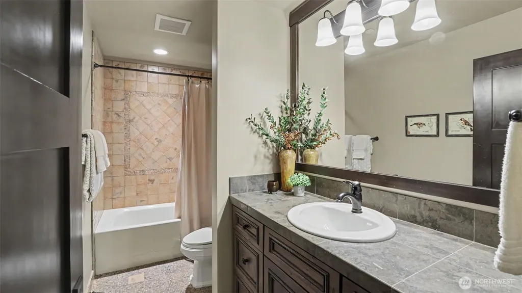 19360 163rd Court NE Woodinville WA 98072
