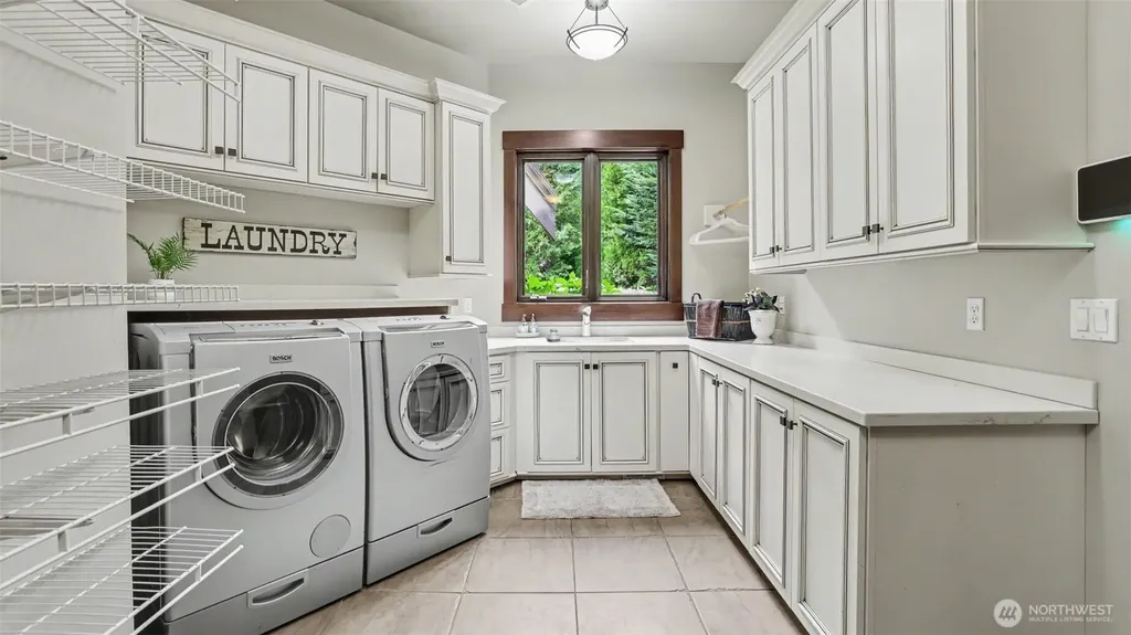 19360 163rd Court NE Woodinville WA 98072