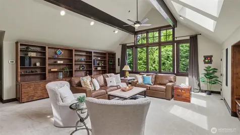 19360 163rd Court NE Woodinville WA 98072