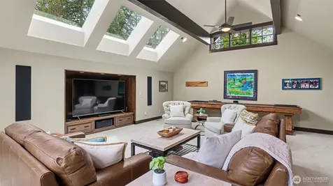 19360 163rd Court NE Woodinville WA 98072