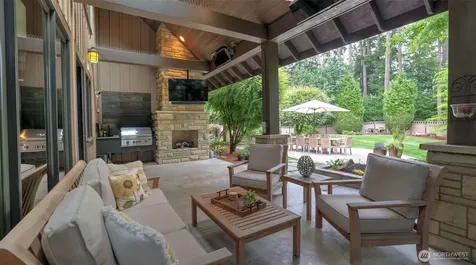 19360 163rd Court NE Woodinville WA 98072