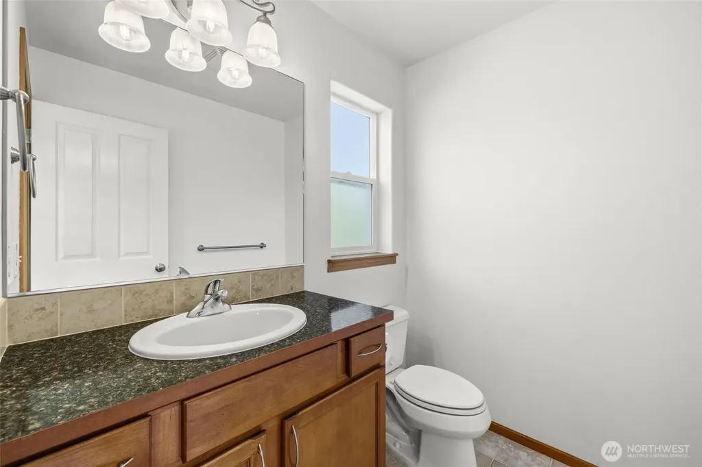 502 Jackson Court Nooksack WA 98276