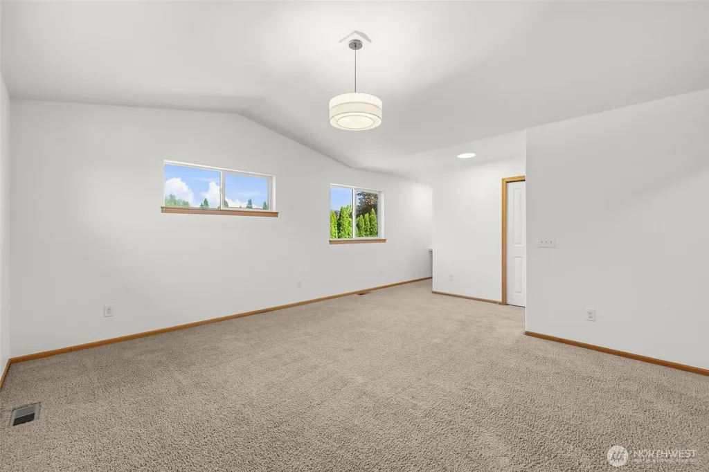502 Jackson Court Nooksack WA 98276