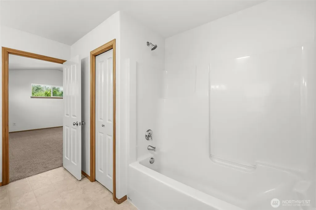 502 Jackson Court Nooksack WA 98276