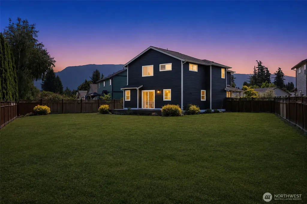 502 Jackson Court Nooksack WA 98276