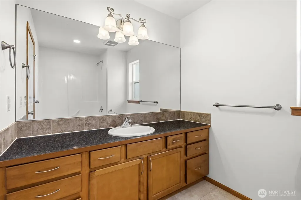 502 Jackson Court Nooksack WA 98276