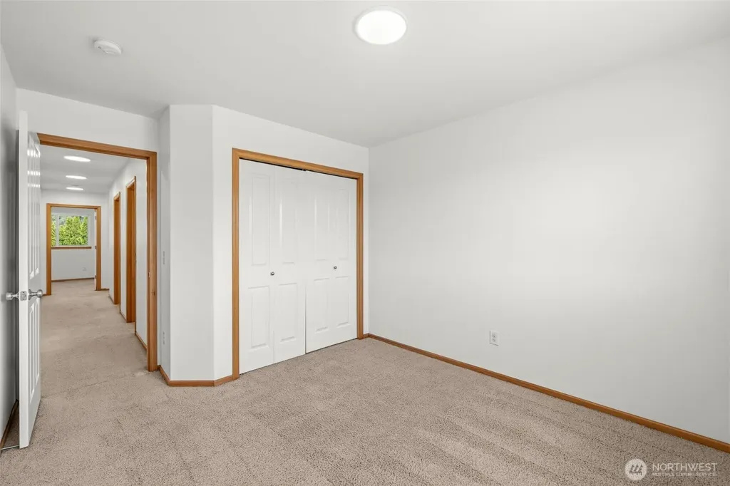 502 Jackson Court Nooksack WA 98276
