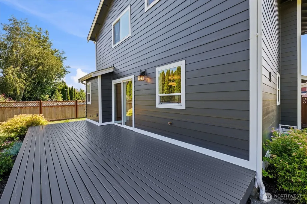 502 Jackson Court Nooksack WA 98276