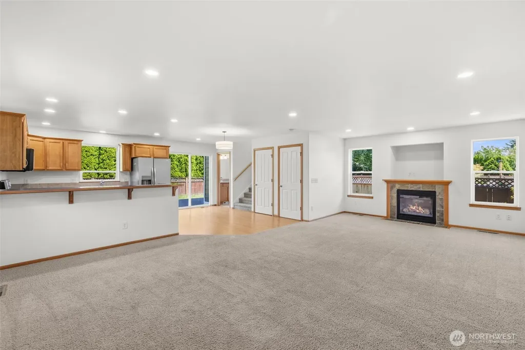 502 Jackson Court Nooksack WA 98276