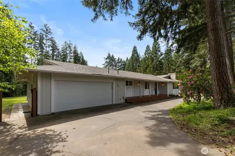 7602 182nd Street E Puyallup WA 98375