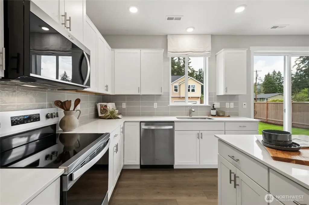 5416 S 328th Street Auburn WA 98001