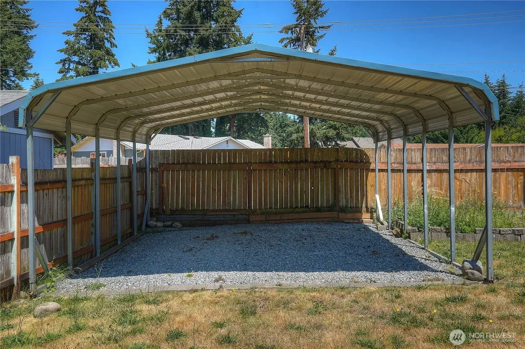 525 E 160th Street Tacoma WA 98445