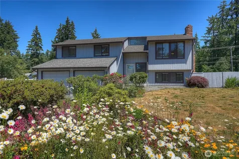 525 E 160th Street Tacoma WA 98445
