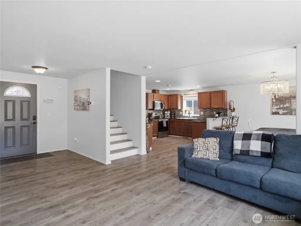19714 Aspenwood Court SW Rochester WA 98579