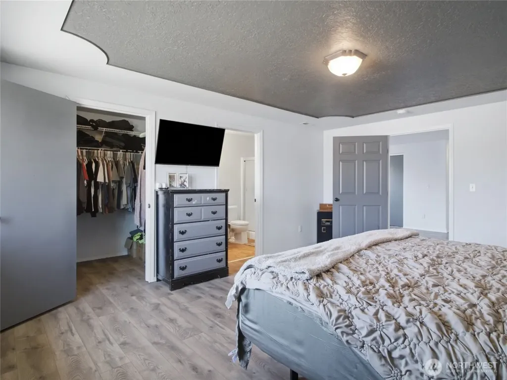 19714 Aspenwood Court SW Rochester WA 98579