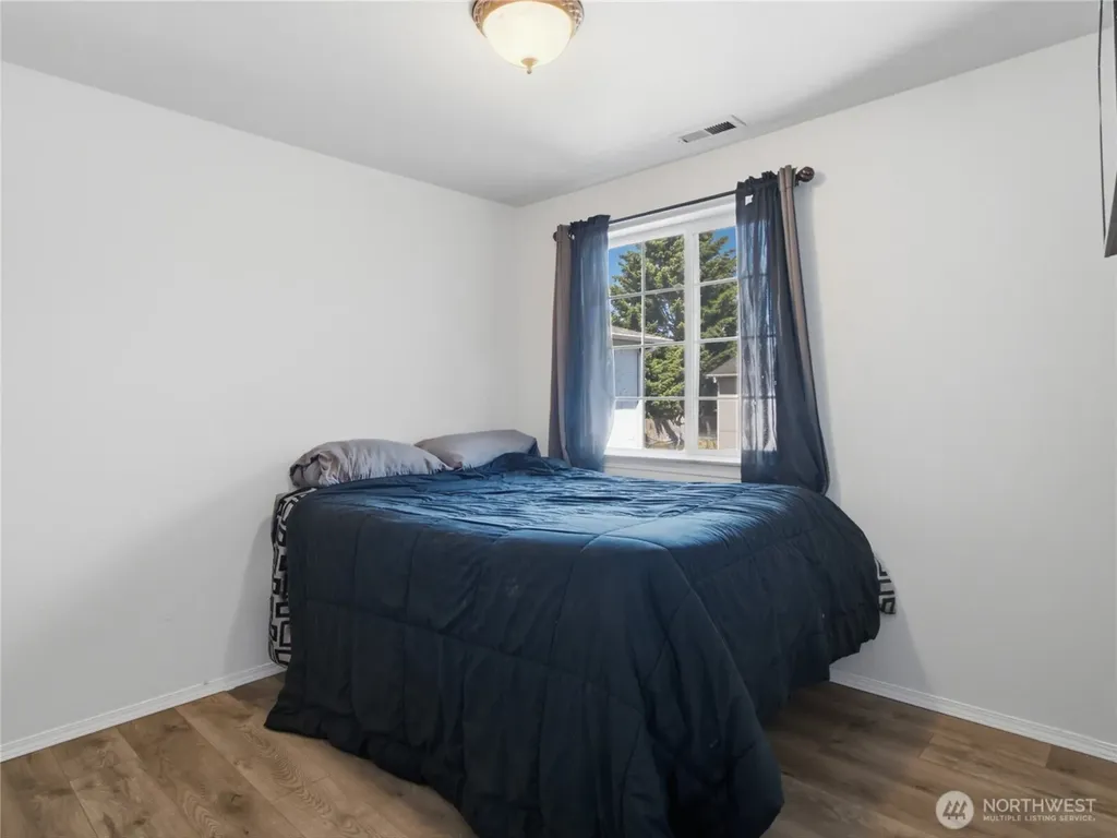 19714 Aspenwood Court SW Rochester WA 98579