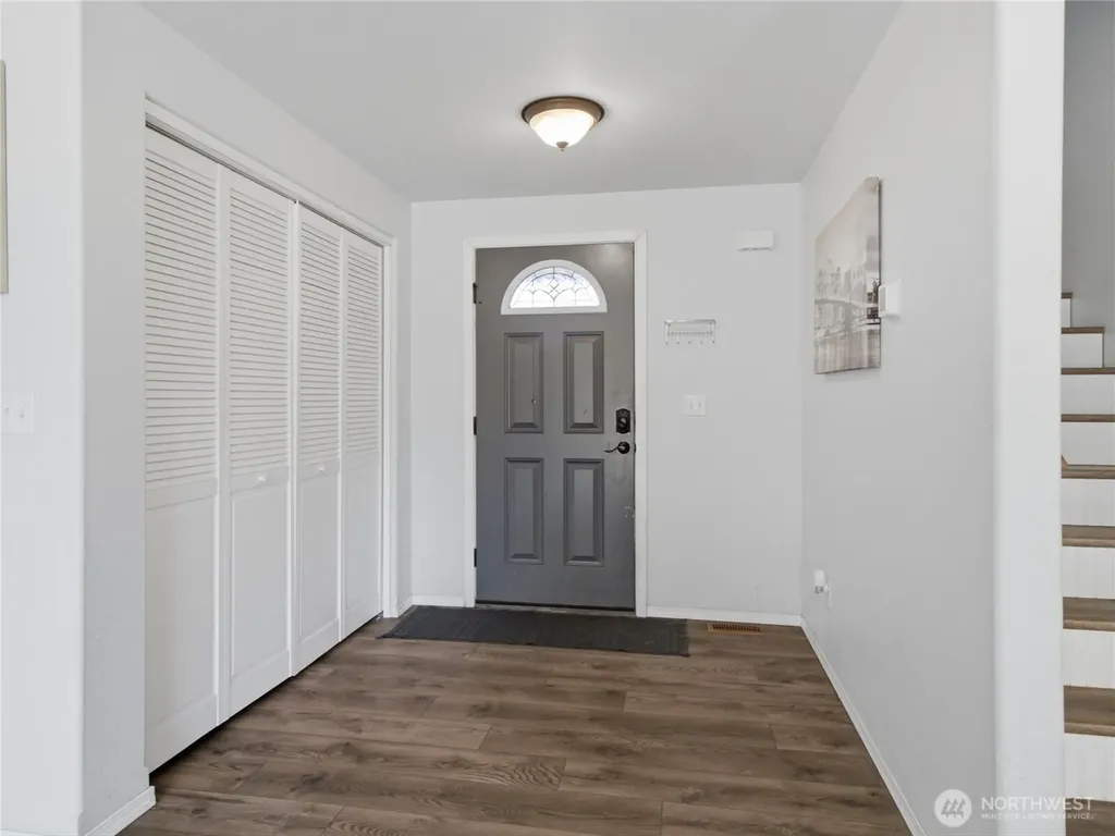 19714 Aspenwood Court SW Rochester WA 98579