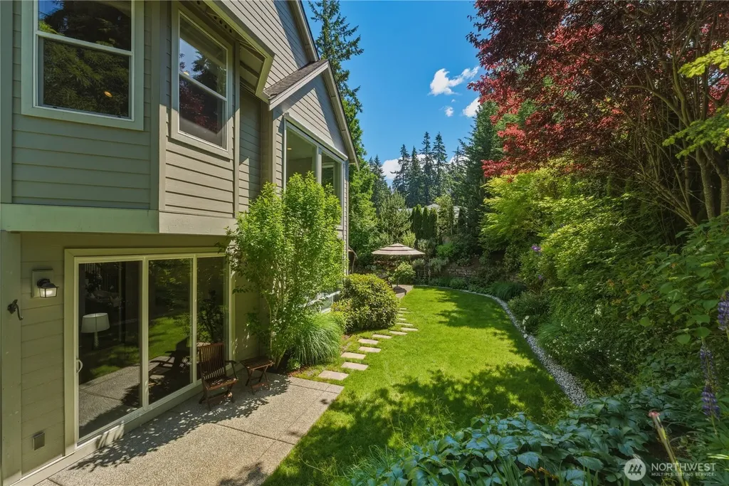13424 NE 80th Street Redmond WA 98052