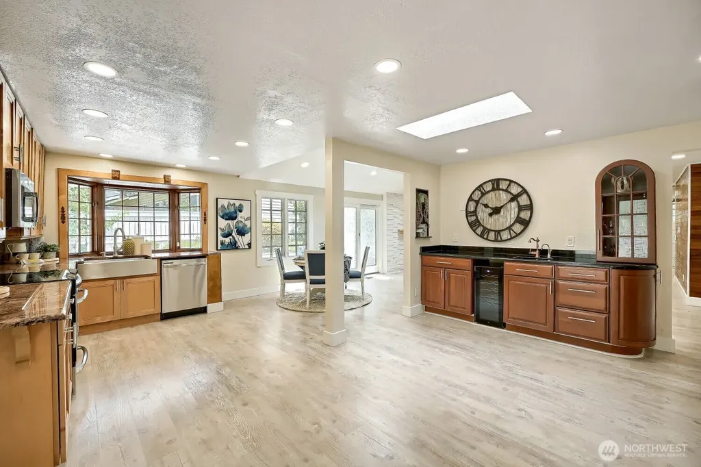 11914 NE 148th Street Kirkland WA 98034