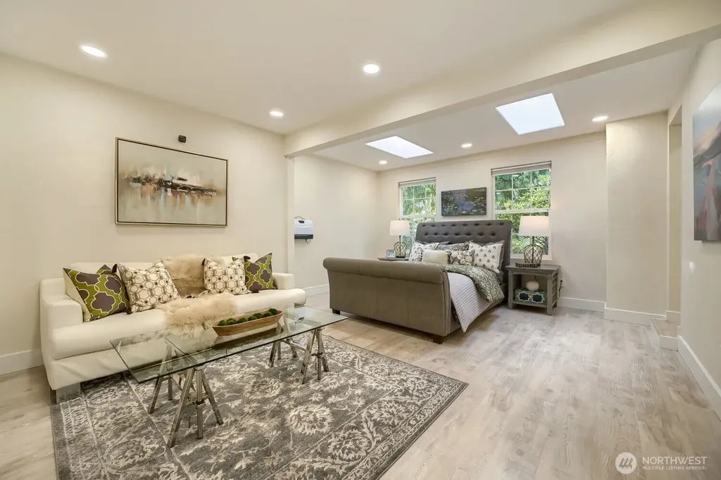 11914 NE 148th Street Kirkland WA 98034