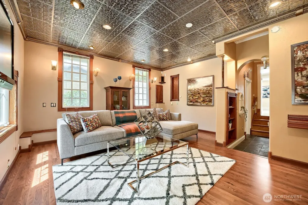 11914 NE 148th Street Kirkland WA 98034