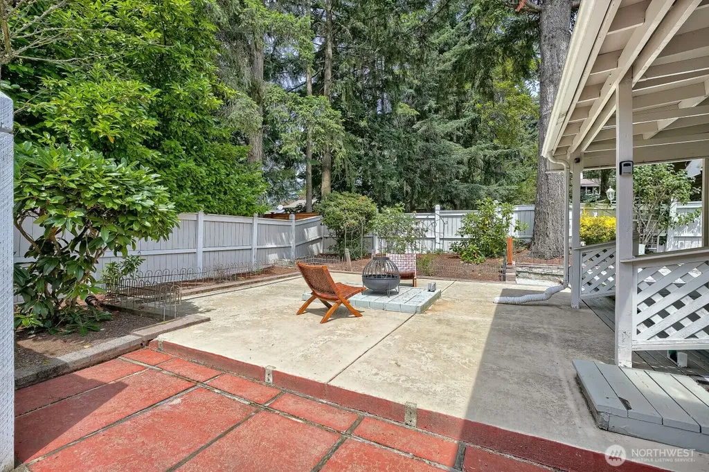11914 NE 148th Street Kirkland WA 98034