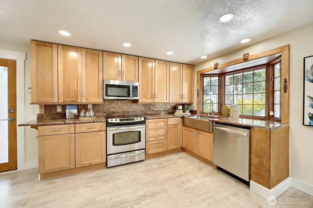 11914 NE 148th Street Kirkland WA 98034