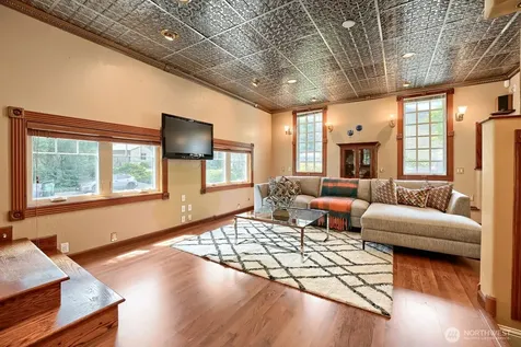 11914 NE 148th Street Kirkland WA 98034