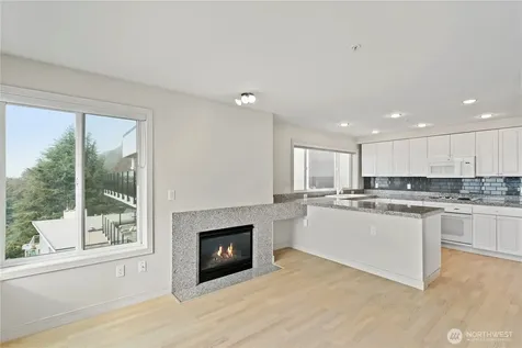 601 W Mercer Place Seattle WA 98119