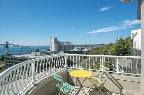 601 W Mercer Place Seattle WA 98119