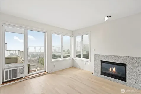 601 W Mercer Place Seattle WA 98119