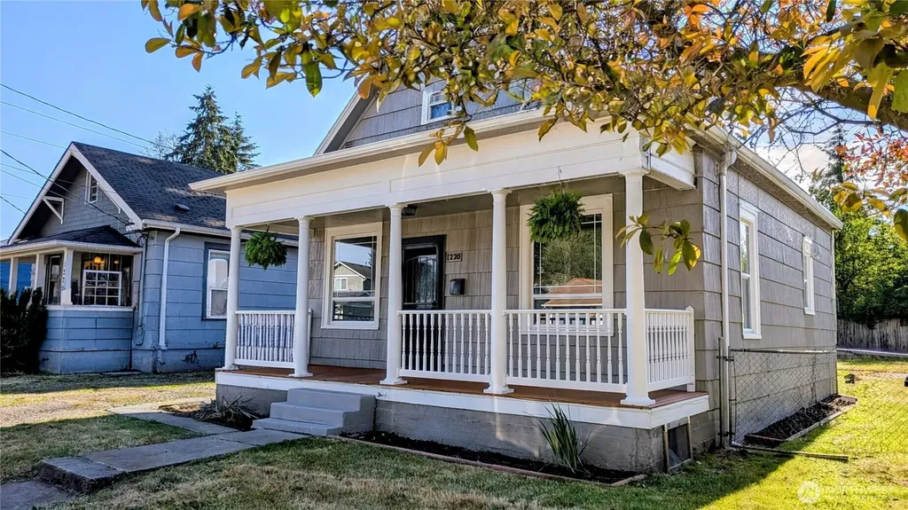 1220 S Adams Street Tacoma WA 98405