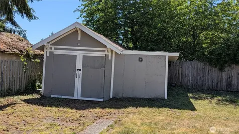 1220 S Adams Street Tacoma WA 98405