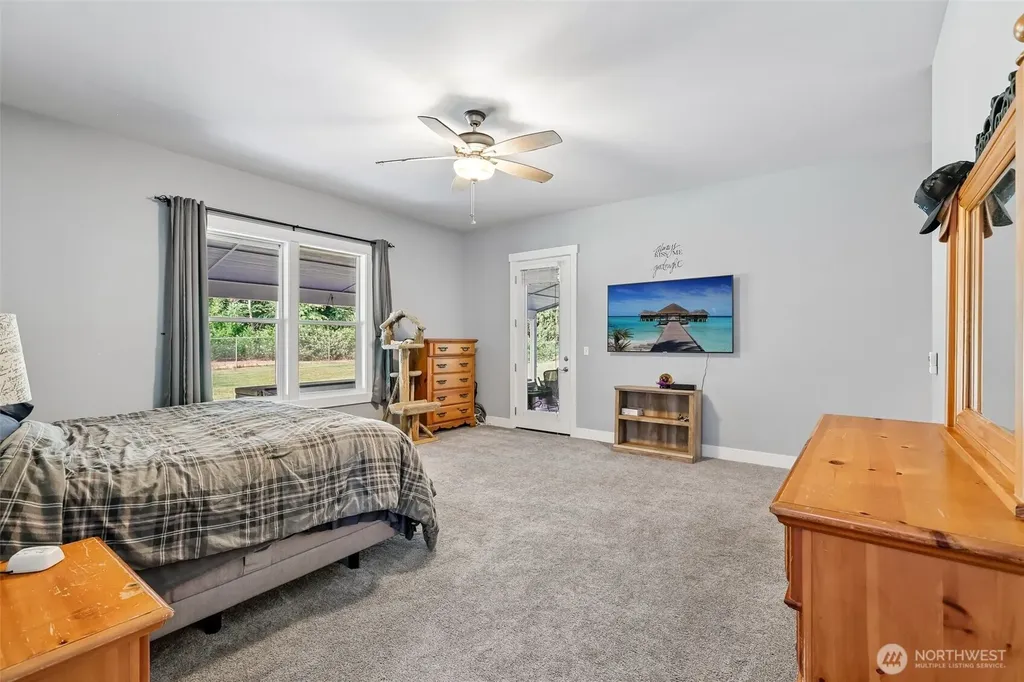 7927 122nd Street NE Marysville WA 98271