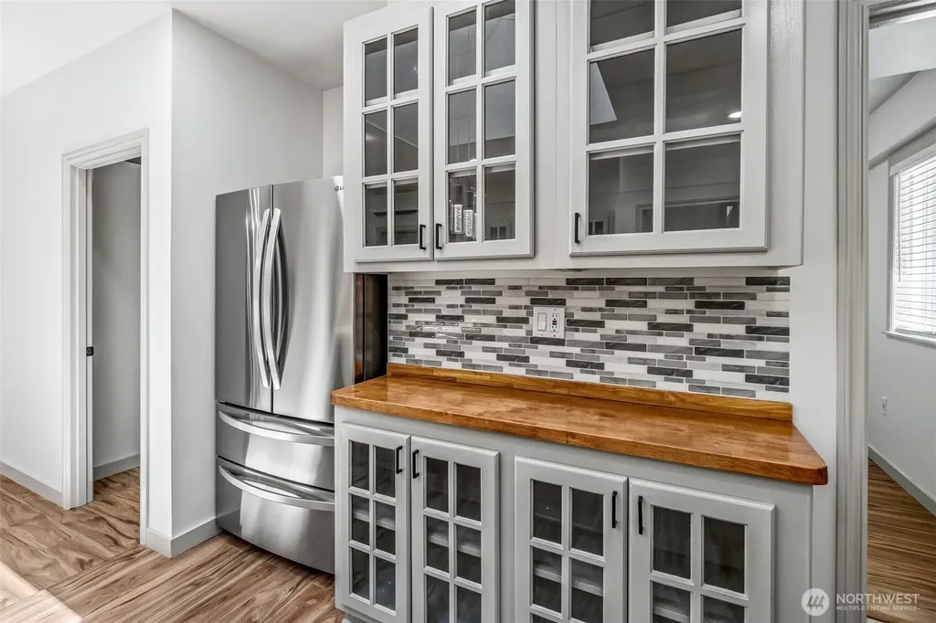 5830 115th Place NE Kirkland WA 98033
