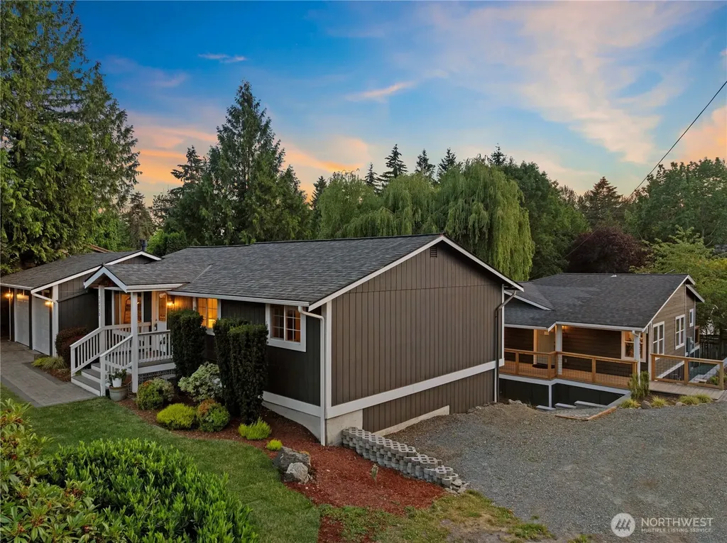 13115 80th Avenue NE Kirkland WA 98034
