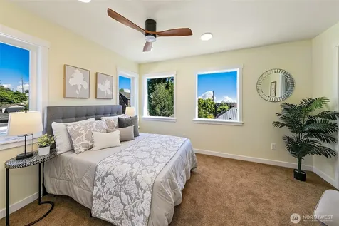 330 NE Elk Place Seattle WA 98115