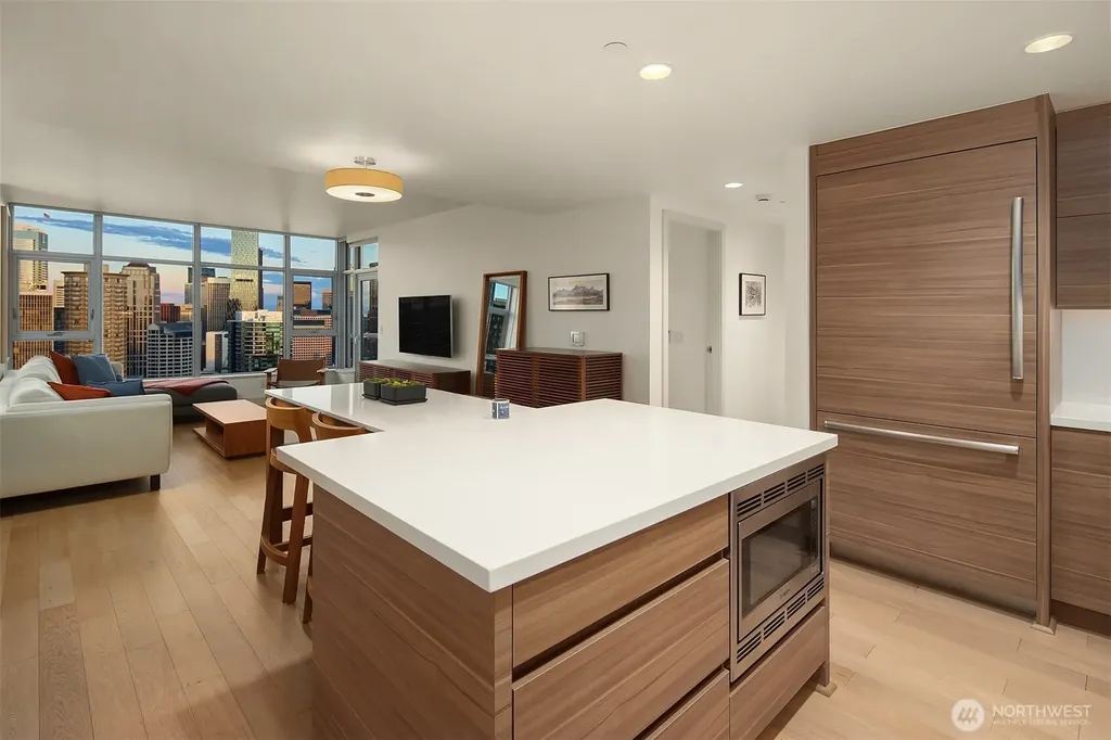 588 Bell Street Seattle WA 98121