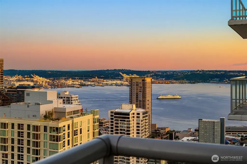 588 Bell Street Seattle WA 98121