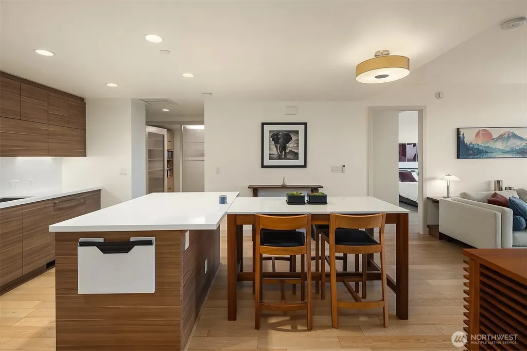 588 Bell Street Seattle WA 98121