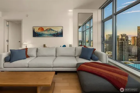 588 Bell Street Seattle WA 98121