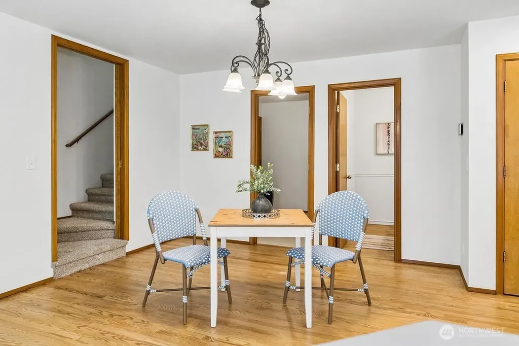 195 NE Lazy Fox Lane Poulsbo WA 98370