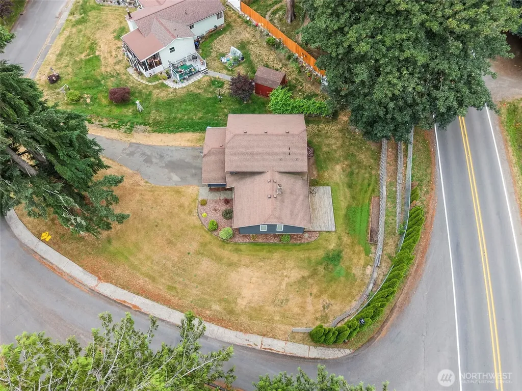 3995 Fischer Park Avenue NE Bremerton WA 98310