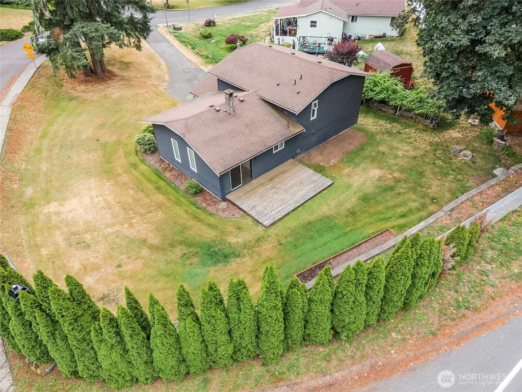 3995 Fischer Park Avenue NE Bremerton WA 98310