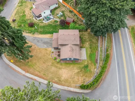 3995 Fischer Park Avenue NE Bremerton WA 98310