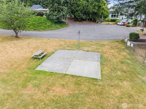 3995 Fischer Park Avenue NE Bremerton WA 98310