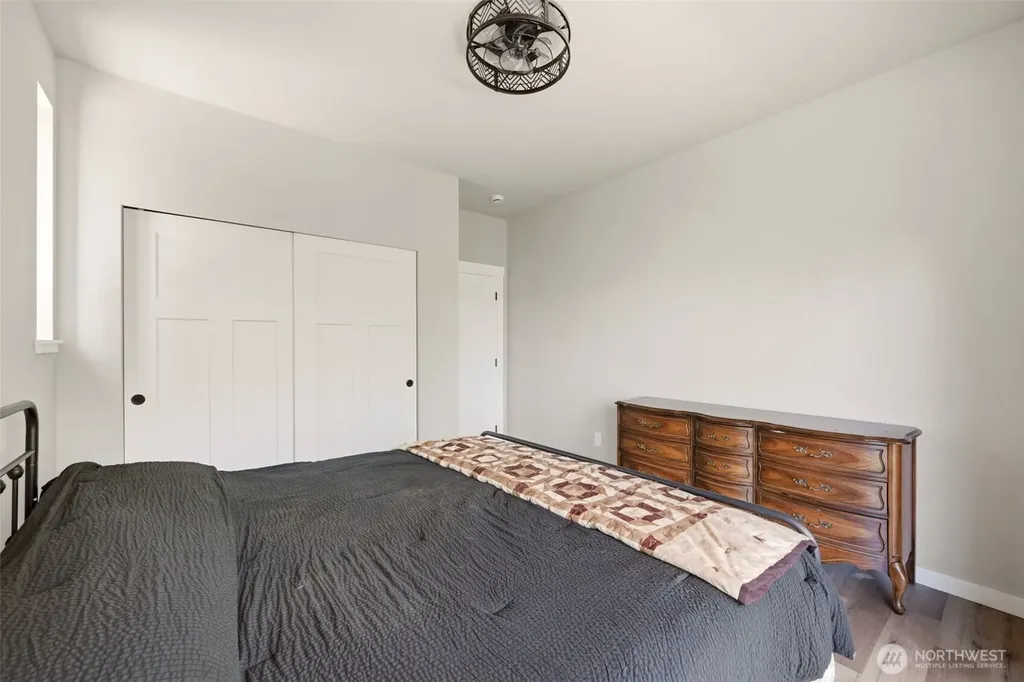 254 Skyler Way Eatonville WA 98328