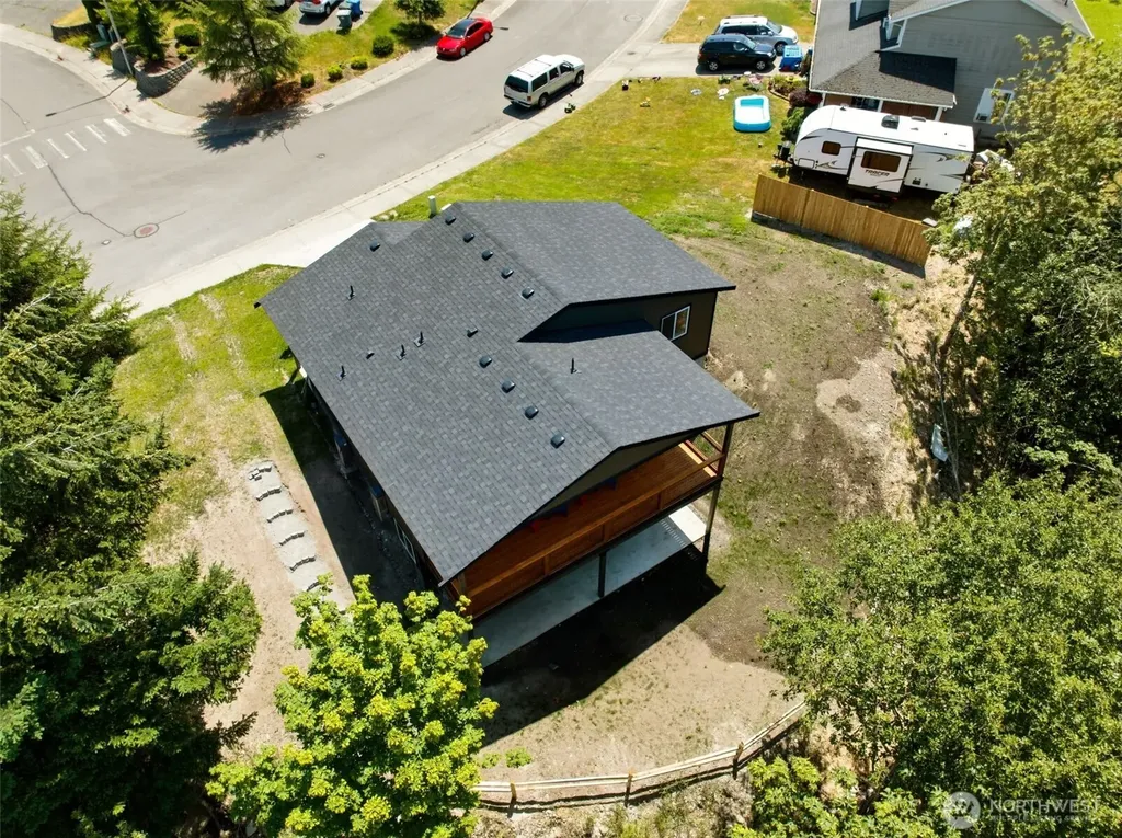 254 Skyler Way Eatonville WA 98328